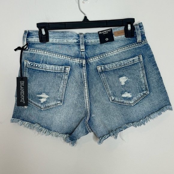 NWT BLANK NYC High Rise Distressed Denim Shorts Women - Picture 4 of 4